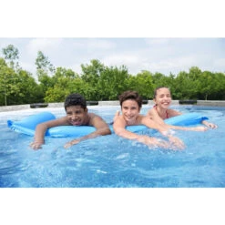 Piscine Tubulaire Ronde Bestway Steel Pro Max 5,49 X 1,22 M -Intex Soldes Boutique 5618y piscine hors sol bestway ronde steel pro max 549 122 ambiance 2