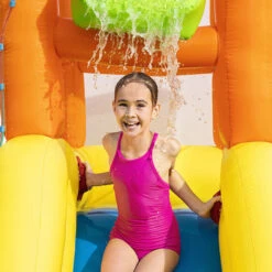 Aire De Jeux Avec Toboggan, Pataugeoire Et Canon à Eau Bestway Mont Splashmore 11 Aire De Jeux Avec Toboggan, Pataugeoire Et Canon à Eau Bestway Mont Splashmore -Intex Soldes Boutique aire jeux bestway mont splashmore 53345 3