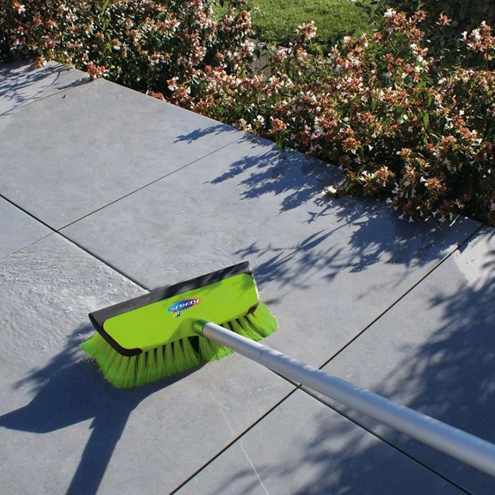 Balai Hydro Jet Xpro Pour Volet Et Couverture De Piscine Kerlis 5 Balai Hydro Jet Xpro Pour Volet Et Couverture De Piscine Kerlis – Image 5