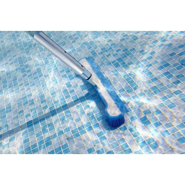 Balai De Piscine Résistant Multi-usages Kerlis - 40 Cm 1 Balai De Piscine Résistant Multi-usages Kerlis - 40 Cm